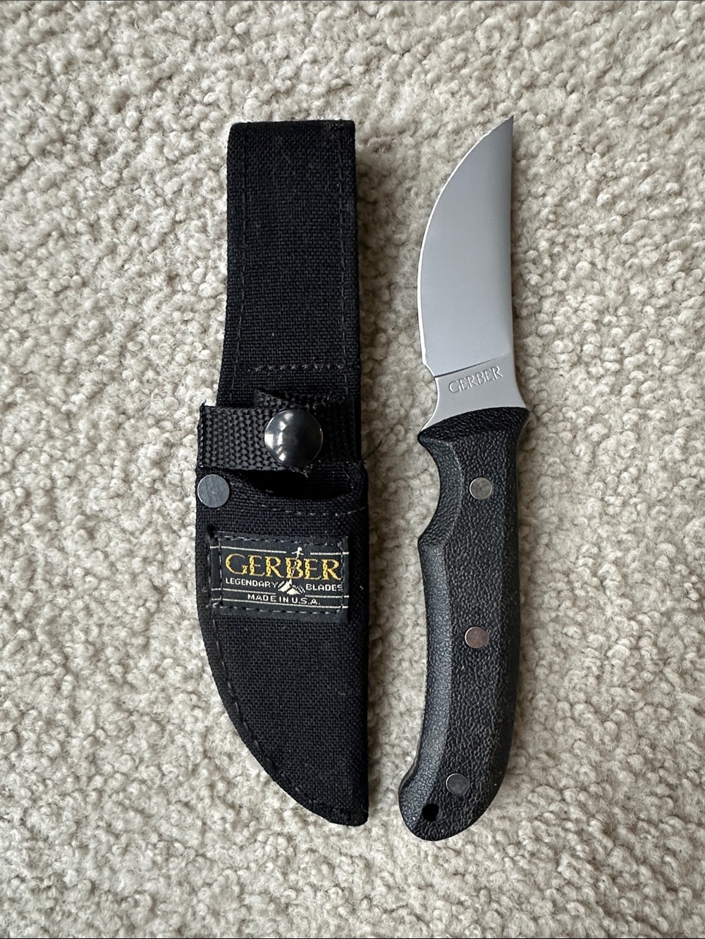 Gerber Knife with Black Sheath